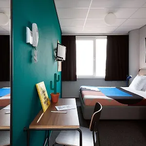 3* Hotel The Student West